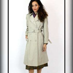 🇬🇧 Host pick London Fog vintage trenchcoat